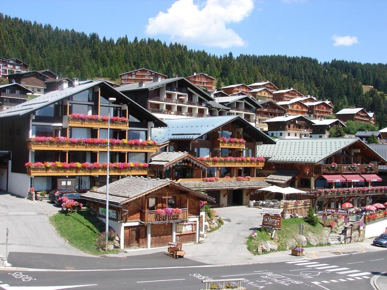 Hotel Le Very Les Saisies Esterno foto